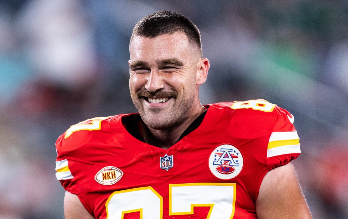 Travis Kelce’s Happy Home in Kansas City and a Glimpse into His Life Beyond Football